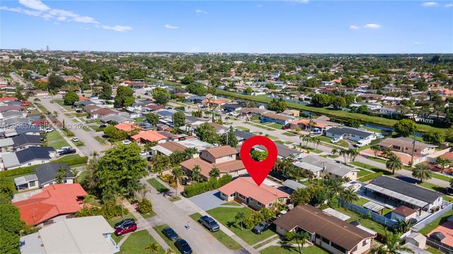 661 W 50th Place, Hialeah, FL 33012