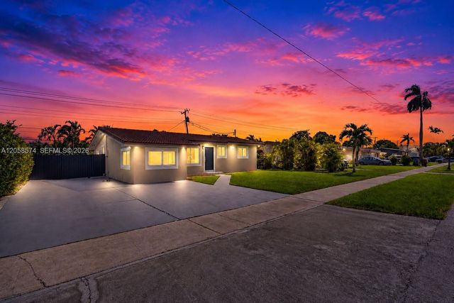 661 W 50th Place, Hialeah, FL 33012