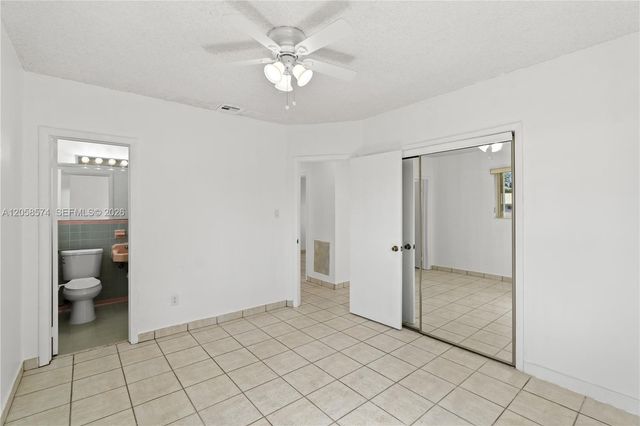 661 W 50th Place, Hialeah, FL 33012