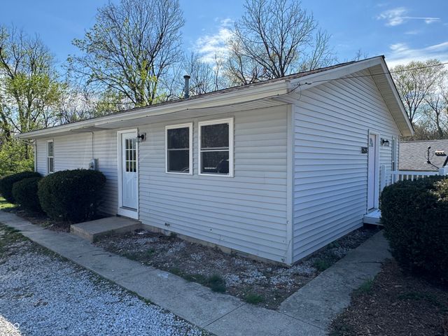 1523 W 8th Street, Bloomington, IN 47404