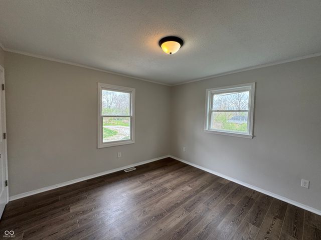 1523 W 8th Street, Bloomington, IN 47404