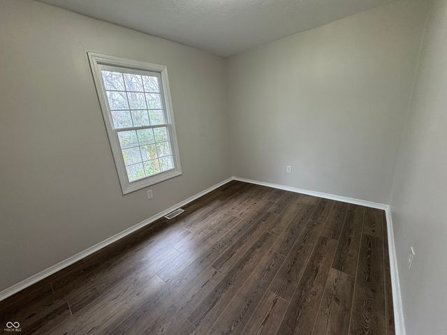 1523 W 8th Street, Bloomington, IN 47404