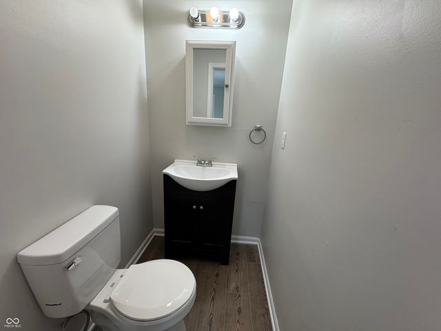 1523 W 8th Street, Bloomington, IN 47404