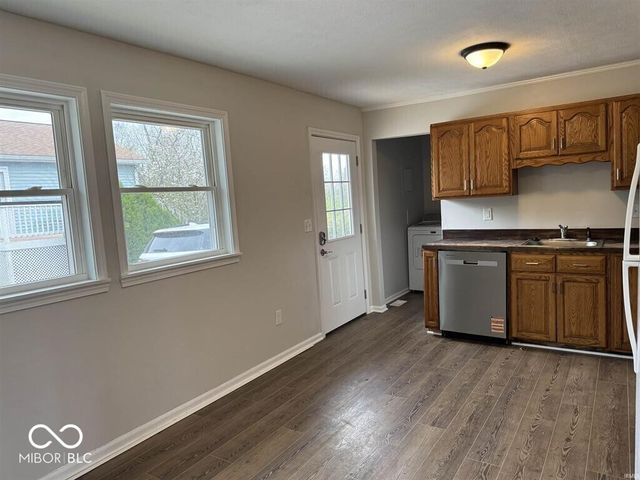 1523 W 8th Street, Bloomington, IN 47404