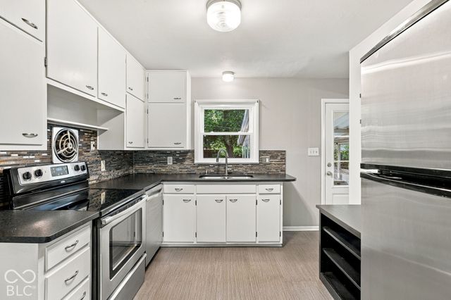 2311 E 63rd Street, Indianapolis, IN 46220