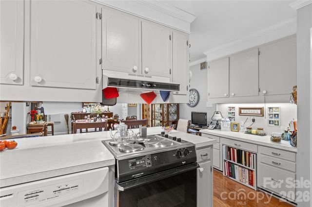 270 Lewis Ferry Road, Statesville, NC 28625