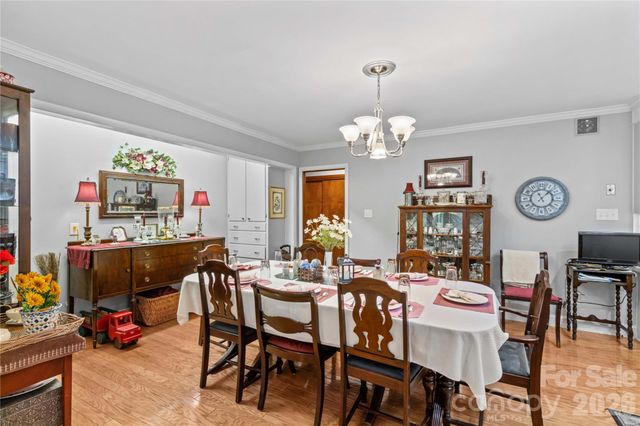 270 Lewis Ferry Road, Statesville, NC 28625