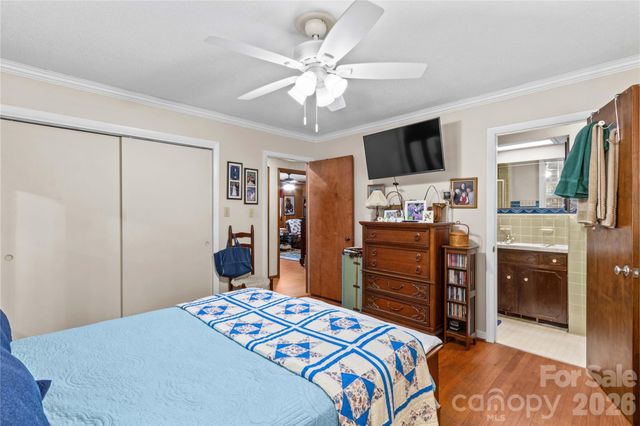 270 Lewis Ferry Road, Statesville, NC 28625