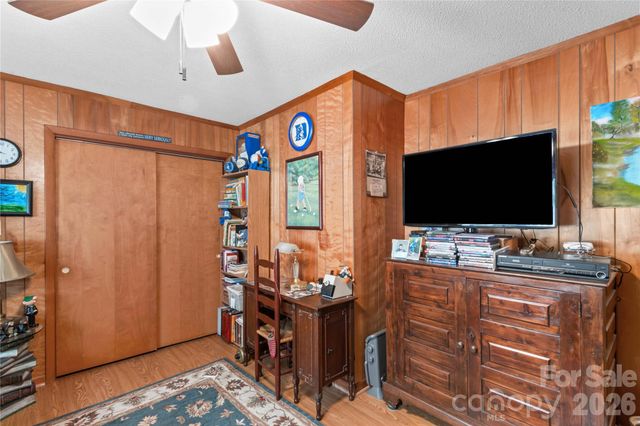 270 Lewis Ferry Road, Statesville, NC 28625