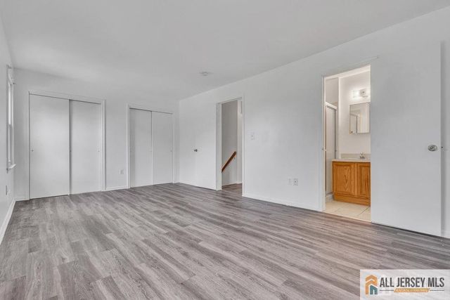 26 Tiger Lilly Court, Sayreville, NJ 08872