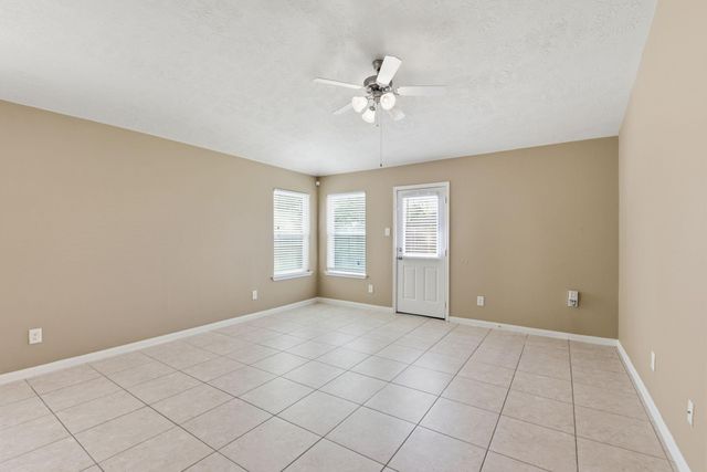 1502 Stonehedge Bend Drive, Houston, TX 77073