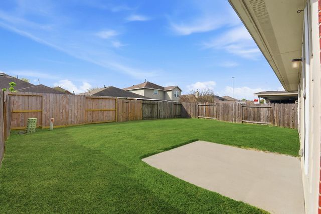 1502 Stonehedge Bend Drive, Houston, TX 77073