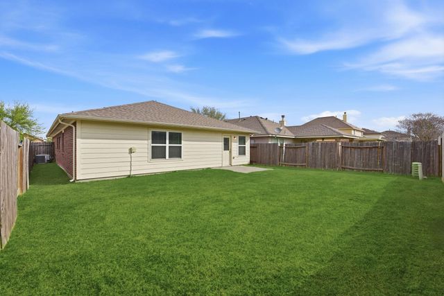 1502 Stonehedge Bend Drive, Houston, TX 77073