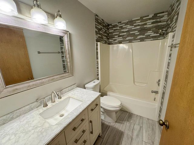756 Willow Run Street, Cottage Grove, WI 53527