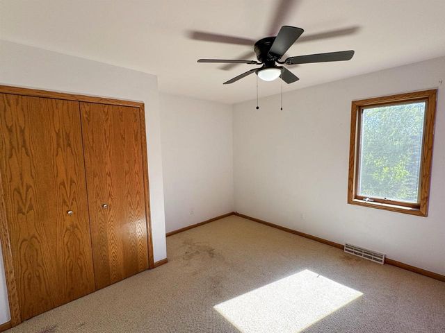 756 Willow Run Street, Cottage Grove, WI 53527