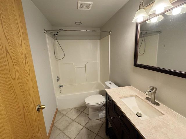 756 Willow Run Street, Cottage Grove, WI 53527