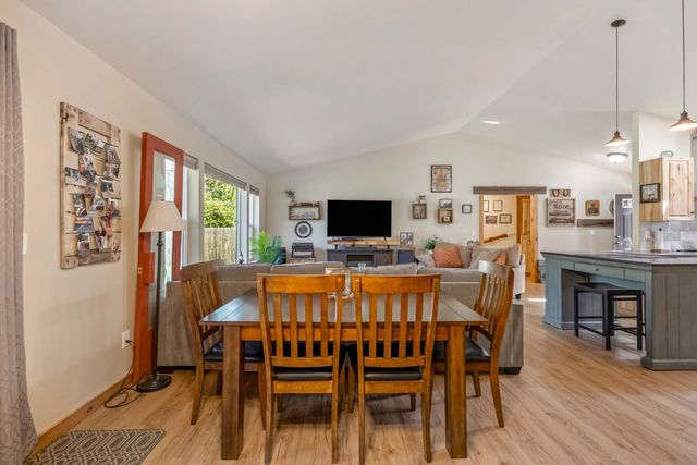 17440 Gull Drive, Bend, OR 97707