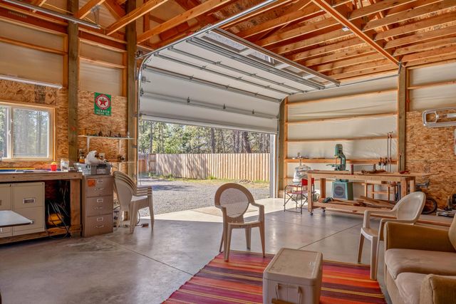 17440 Gull Drive, Bend, OR 97707