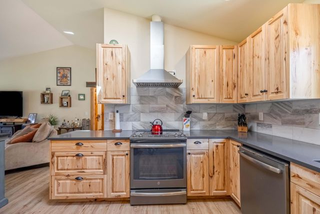 17440 Gull Drive, Bend, OR 97707