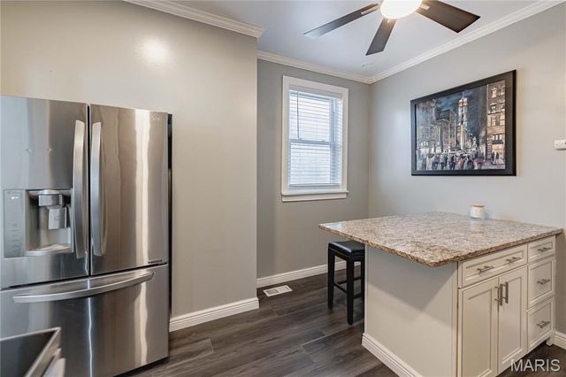 4916 Blow Street, St Louis, MO 63109