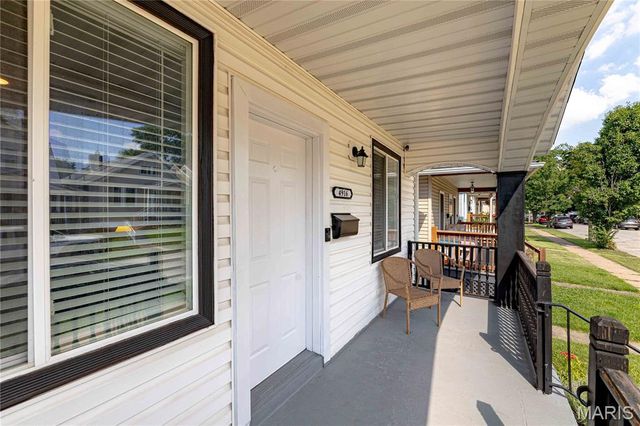 4916 Blow Street, St Louis, MO 63109