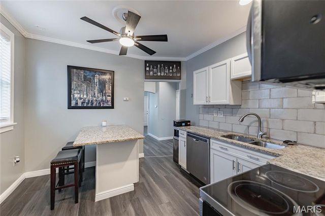4916 Blow Street, St Louis, MO 63109