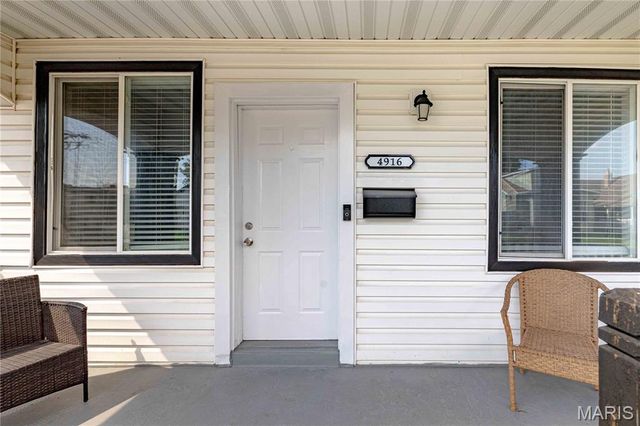 4916 Blow Street, St Louis, MO 63109