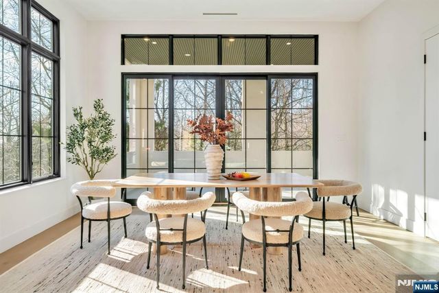 28 Ellens Way, Alpine, NJ 07620