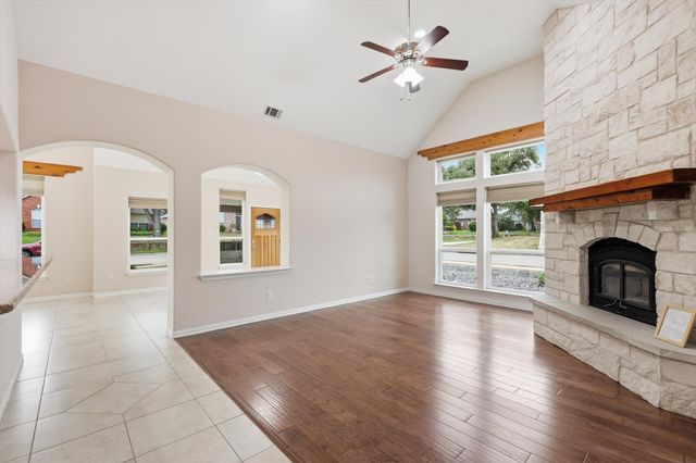 4436 Lakeside Drive, The Colony, TX 75056