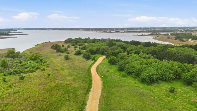 4436 Lakeside Drive, The Colony, TX 75056