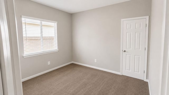 607 Morning Dove DR, Hutto, TX 78634