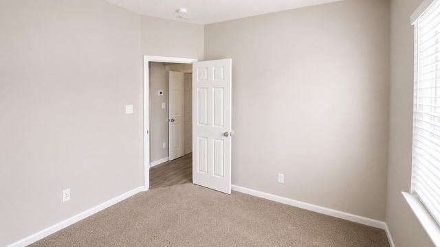 607 Morning Dove DR, Hutto, TX 78634