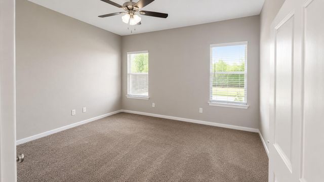 607 Morning Dove DR, Hutto, TX 78634