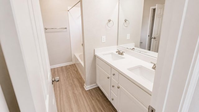 607 Morning Dove DR, Hutto, TX 78634