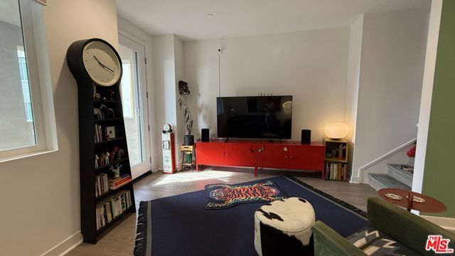 5079 Cedar Avenue, Long Beach, CA 90805