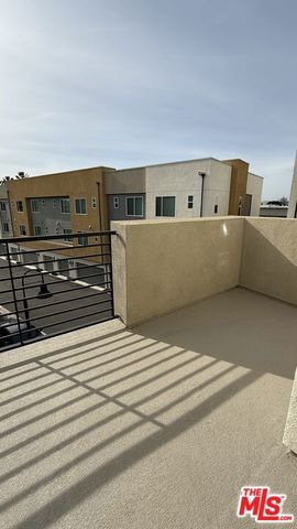 5079 Cedar Avenue, Long Beach, CA 90805