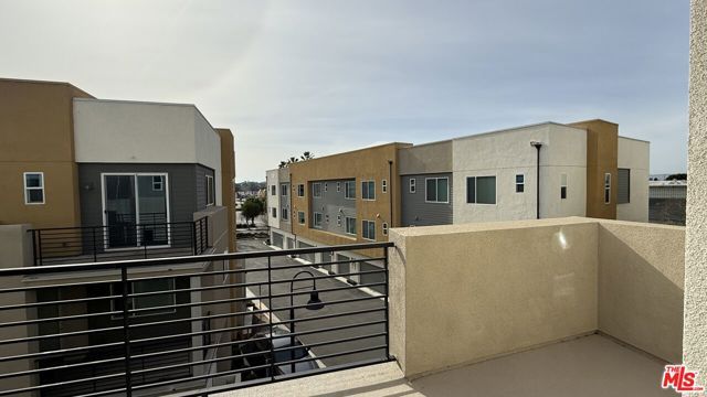 5079 Cedar Avenue, Long Beach, CA 90805