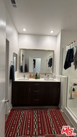 5079 Cedar Avenue, Long Beach, CA 90805