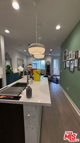 5079 Cedar Avenue, Long Beach, CA 90805