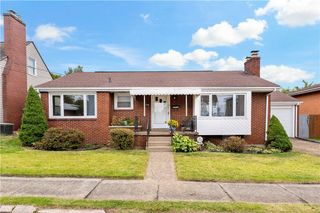 330 Margaret St, Jeannette, PA 15644