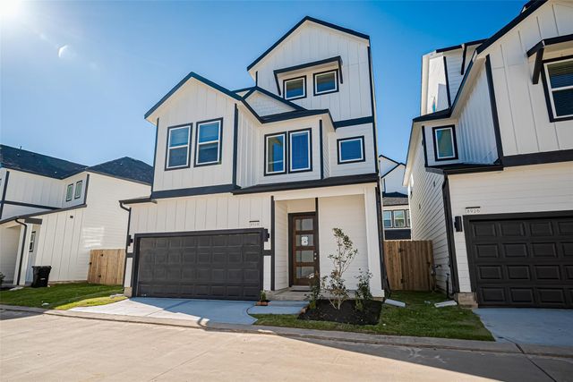 8928 Grovner Place, Houston, TX 77055