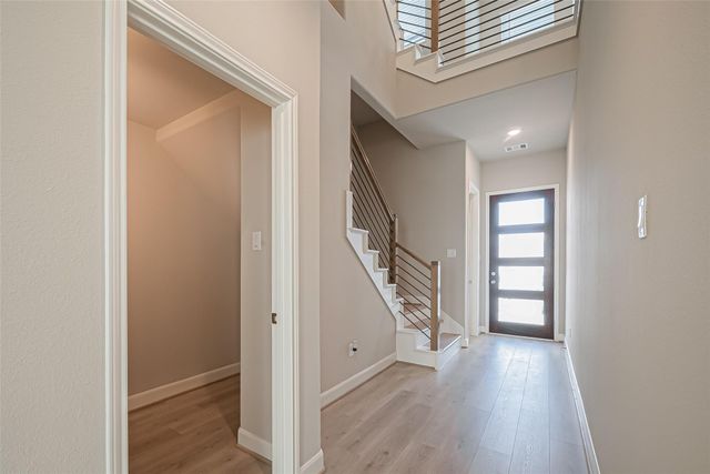 8928 Grovner Place, Houston, TX 77055