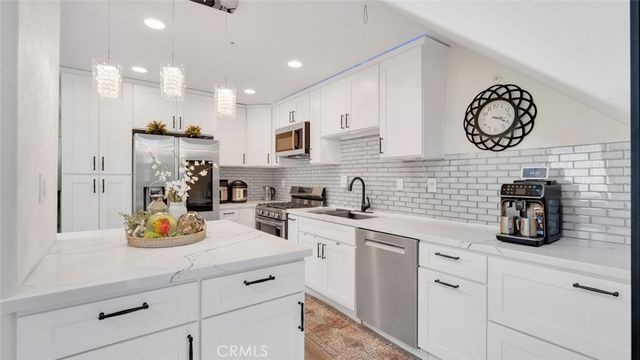 61 Tierra Montanosa, Rancho Santa Margarita, CA 92688