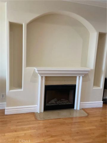 600 E Magnolia Boulevard 202, Burbank, CA 91501