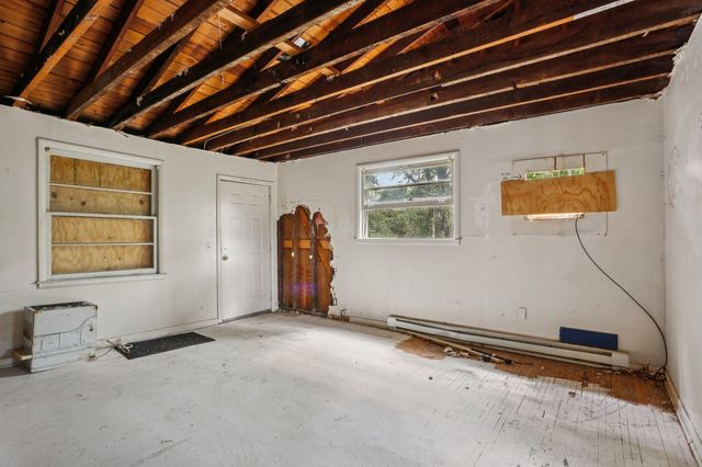 1102 Dew St, Nashville, TN 37206