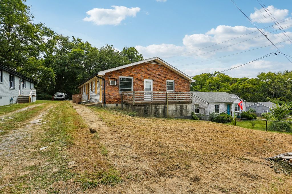 1102 Dew St, Nashville, TN 37206