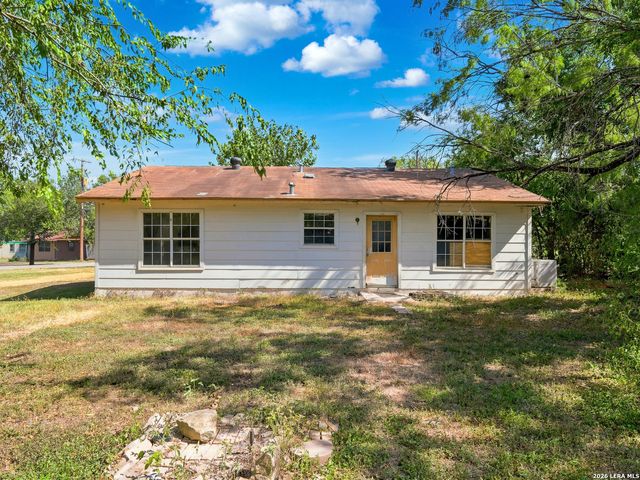 130 Rene Ave, San Antonio, TX 78233