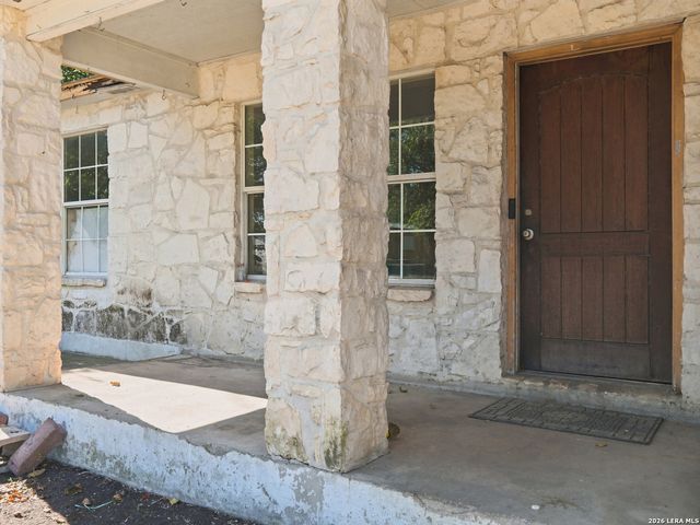 130 Rene Ave, San Antonio, TX 78233