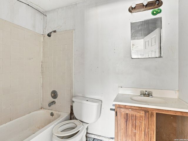 130 Rene Ave, San Antonio, TX 78233
