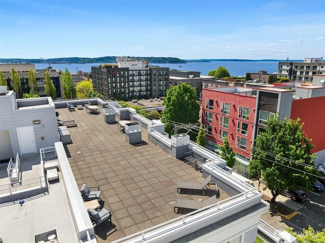 520 2nd Avenue W #406, Seattle, WA 98119